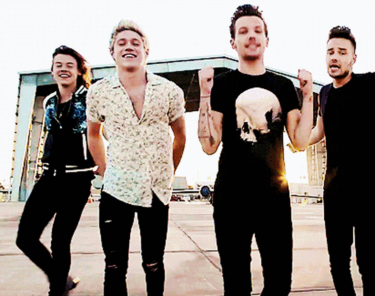 Что значит хир ми аут. Драг ми аут группа. драг ми аут. one direction знаки зодиака. pop down.