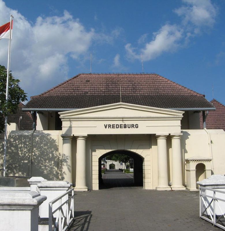 Benteng Vredeburg di Yogyakarta - Semua Halaman - Bobo