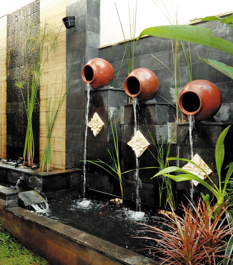 Kolam Taman Bikin Nyaman