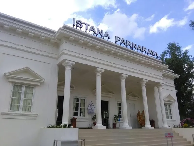 Istana Parnaraya by 'istana_parnaraya', courtesy of IDEA