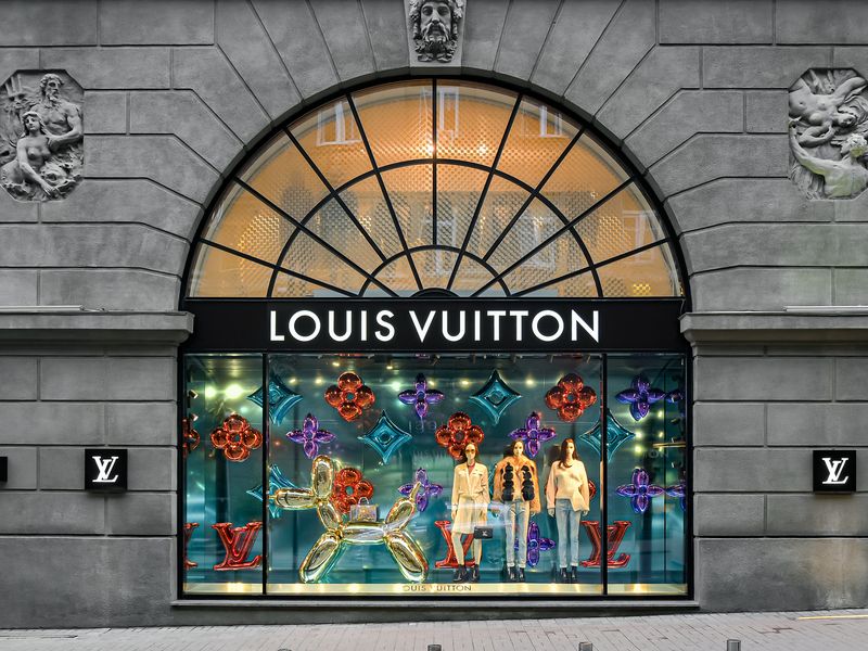 Louis Vuitton Resmi Luncurkan Game Mobile Berjudul Louis The Game!