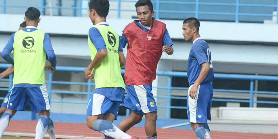 Resmi, Persib Bandung Ikat Gelandang Muda Penerus Hariono dan Dedi Kusnandar