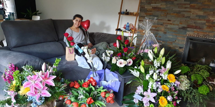 Carolina Marin Pulang, Rumahnya Dipenuhi Rangkaian Bunga Warna-Warni
