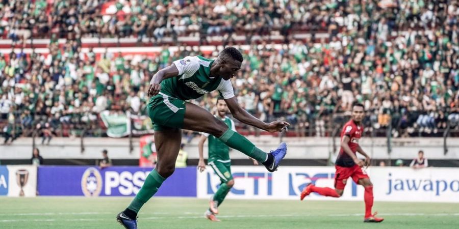 Persebaya Vs Tira-Persikabo - Saling Serang, Kedua Tim Masih Buntu