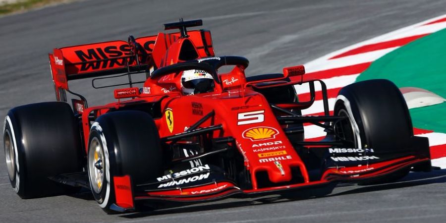 Kecelakaan, Sebastian Vettel Akui Tidak Bisa Mengontrol Mobilnya