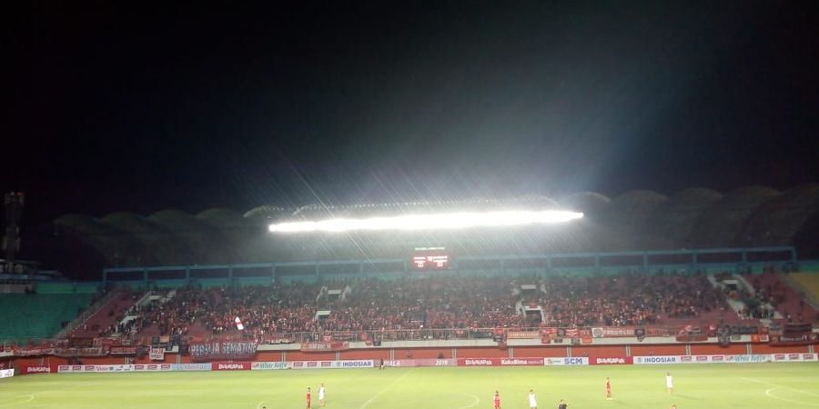 The Jak Mania Tak Masalah Jakarta Internasional Stadium Dipakai Persitara