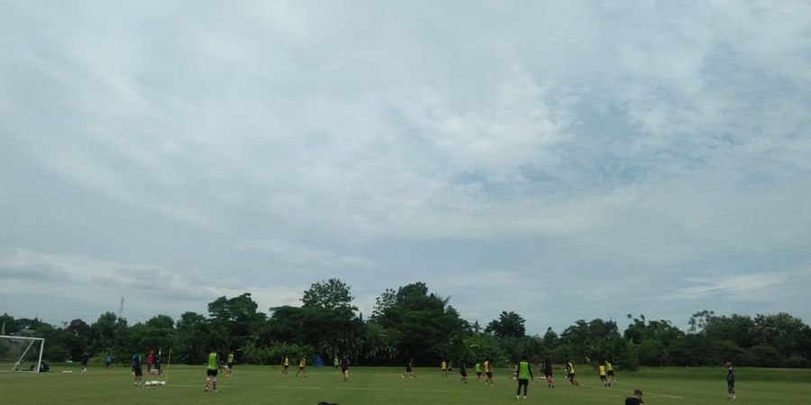 Dua Pemain PSM Makassar Berlatih Terpisah Jelang Melawan Persipura