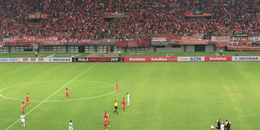 Dua Gol Kontroversial dan Satu Kartu Merah Paksa Laga Persija dan Kalteng Putra Harus Dilanjut Adu Penalti