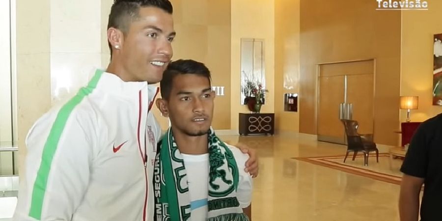 Kata Spesial Cristiano Ronaldo Untuk Martunis pada Jersey Lelangnya
