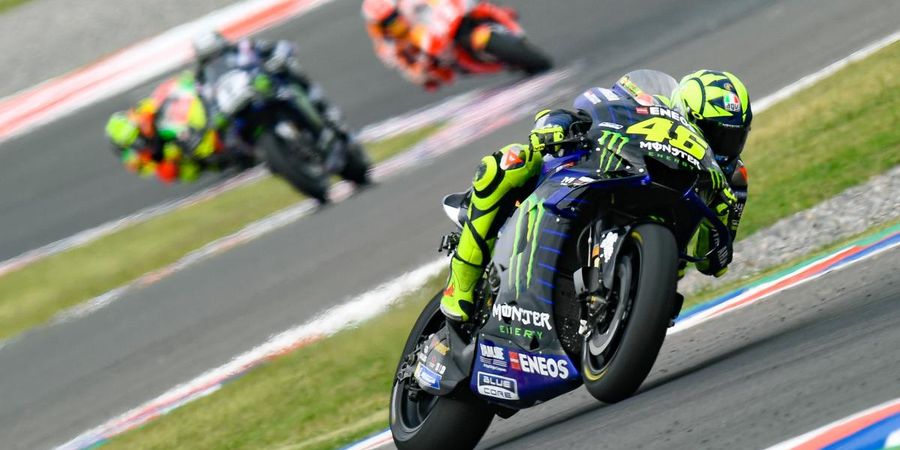 Berita MotoGP - Valentino Rossi Punya Kecepatan dan Lebih Cerdik dari Marquez