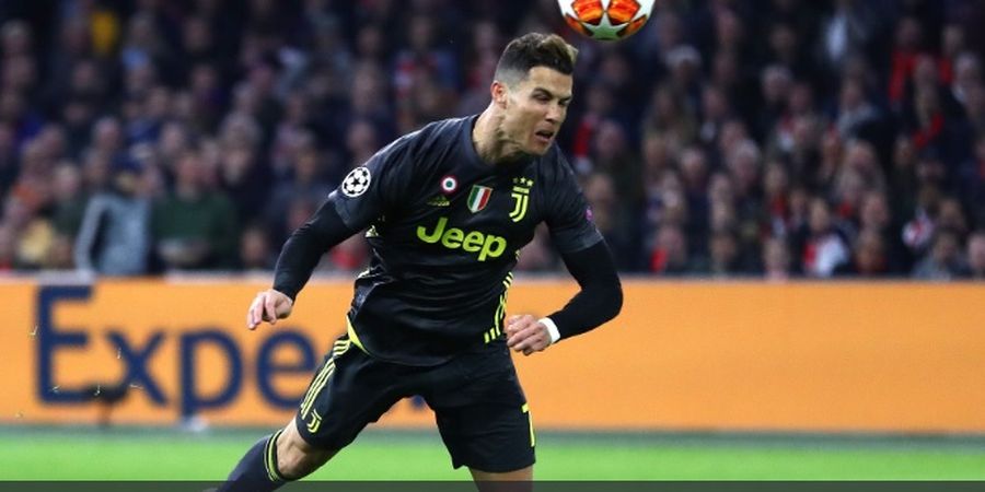 Juventus Kembali Gelar Latihan, Cristiano Ronaldo Pamer Sepatu Baru