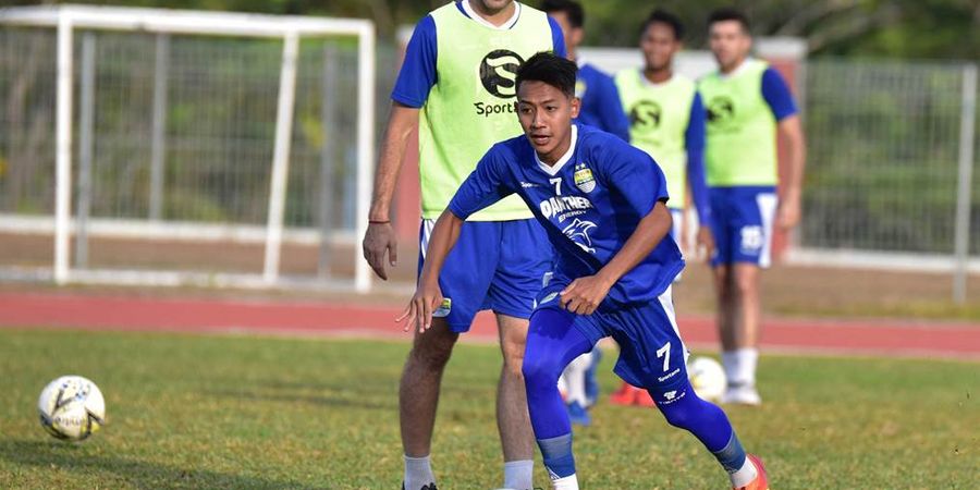 Robert Alberts Puji Duet Pemain Muda Persib dalam Uji Coba Kontra Sriwijaya FC