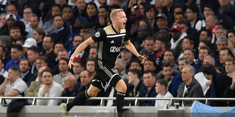 Donny van de Beek, Manusia Besi Milik Ajax Amsterdam yang Anticedera