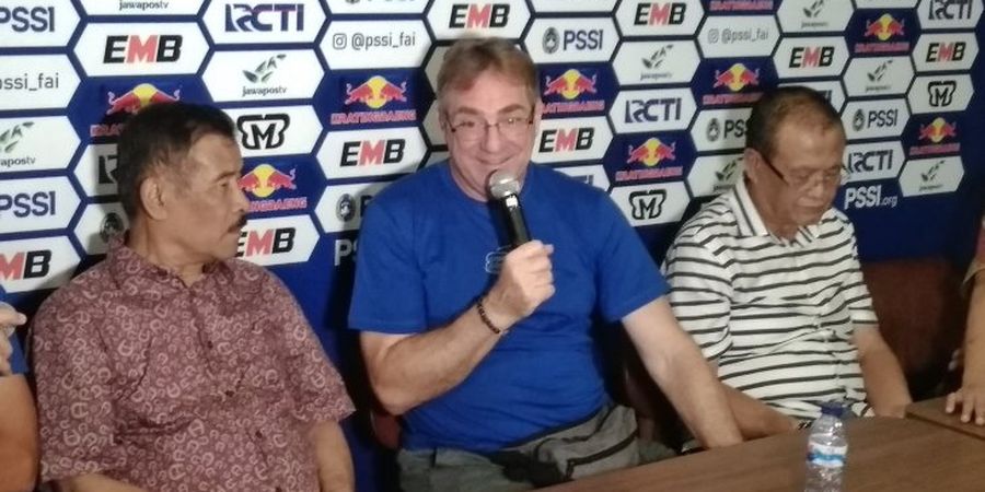 Misi Robert Rene Alberts pada Laga Pembuka Persib di Liga 1 2019