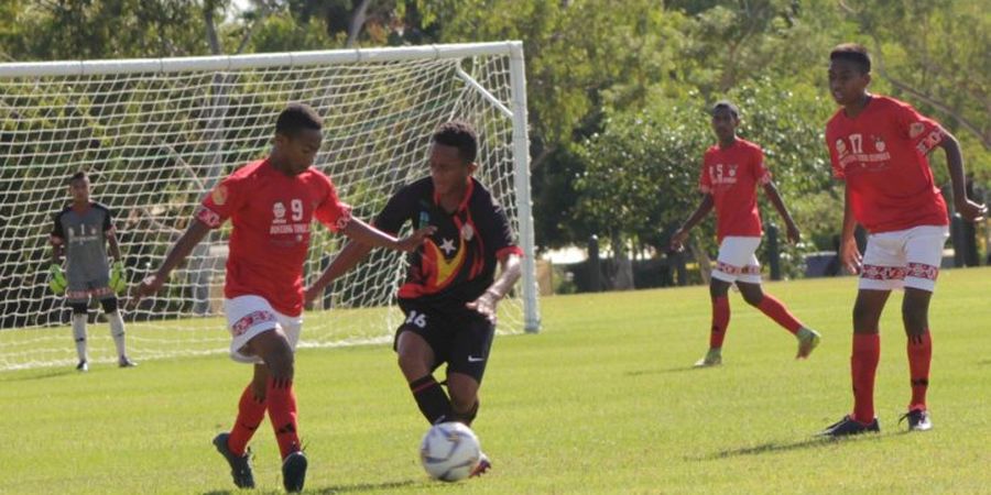 Laga Uji Coba, Akademi Sepak Bola asal NTT Tahan Imbang Timor Leste