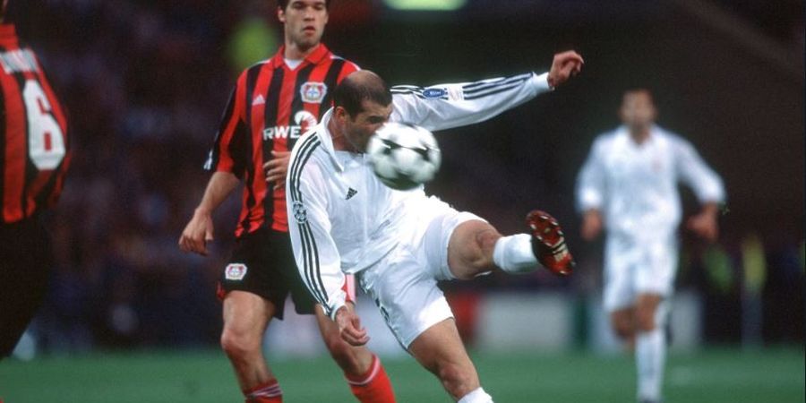 Sejarah Hari Ini -  Voli Ikonis Zidane Berujung Trofi Liga Champions ke-9 Real Madrid