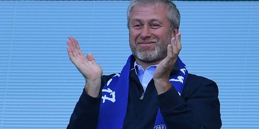 Keputusannya Cuma Tipuan, Roman Abramovich Dicap Pengecut oleh Legenda Man United