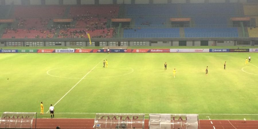 Celana Robek, Nur Iskandar Dilarang Bela Bhayangkara FC