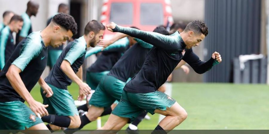 Pelatih Belanda: Tak Cuma Van Dijk yang Bisa Hentikan Ronaldo