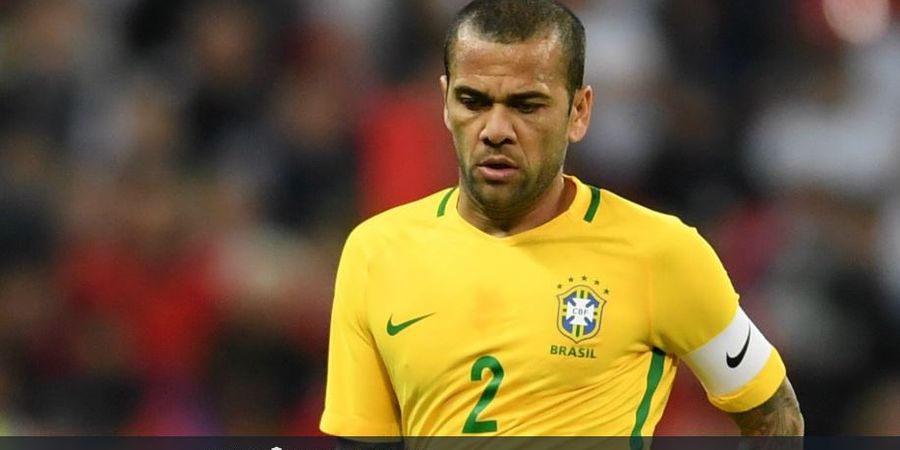 Tertua di Skuad Brasil, Dani Alves Ingin Tampil pada Piala Dunia 2022