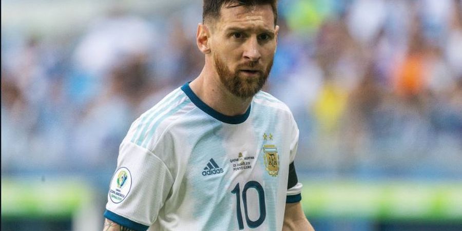 Tak Adil Membandingkan Prestasi Messi di Barcelona dengan Argentina