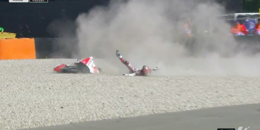 Moto2 - Dimas Ekky Bicara Soal Kecelakaan Hebat setelah Disundul Murid Valentino Rossi