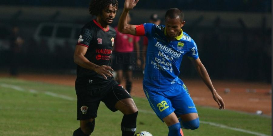  Brace Febri Hariyadi Bawa Persib Bandung Bungkam Kalteng Putra