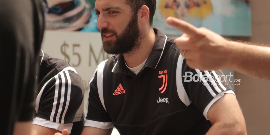 Pertemuan Rahasia Tegaskan Higuain Tak Aman di Juve meski Tampil Apik