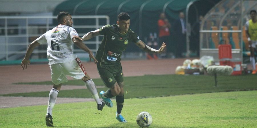 Bek Sayap Bali United Kelelahan Menjaga Pergerakan Ciro Alves