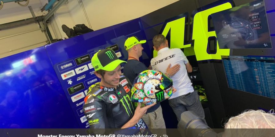 MotoGP Thailand 2019 - Valentino Rossi Cemaskan Performa Ban Yamaha