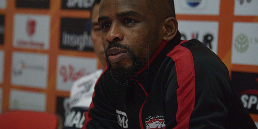 Greg Nwokolo Keluar dari Madura United dan Tidak Bermain di Liga 1