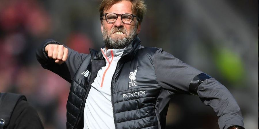 Klopp Jelaskan Alasan Pemilihan Aneh di Lini Belakang Liverpool