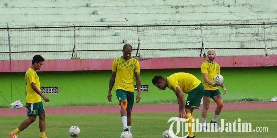 Jelang Derbi Jatim, 5 Pemain Persebaya Dapat Porsi Latihan Tambahan