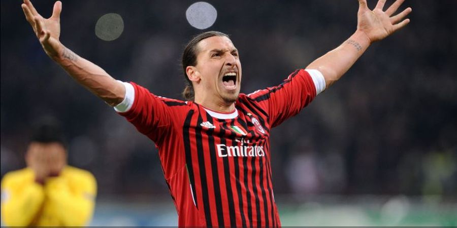 Zlatan Ibrahimovic Pamer Mata Merah, Jadi Setan untuk Gabung ke AC Milan