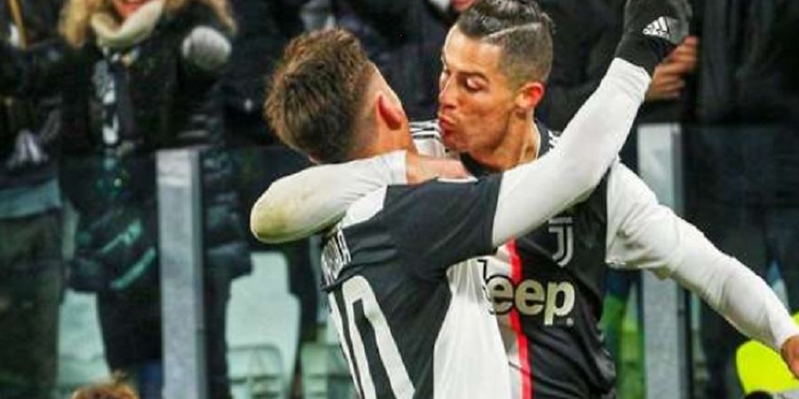 Video! Ketika Selebrasi Ronaldo Tak Sengaja Cium Bibir Dybala
