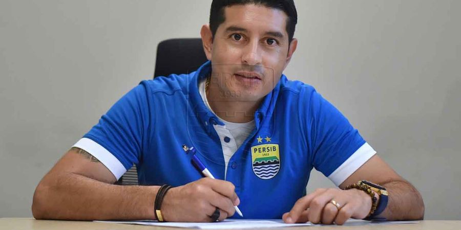 Persib Bandung Telah Resmi Perpanjang Kontrak Esteban Vizcarra