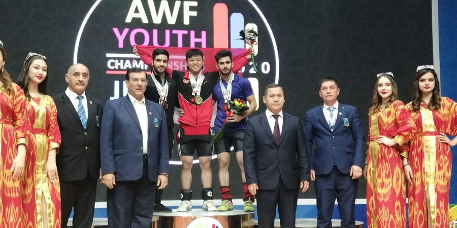 2 Lifter Putra Indonesia Pecahkan Rekor Dunia dan Asia pada Kejuaraan Angkat Besi Junior di Uzbekistan
