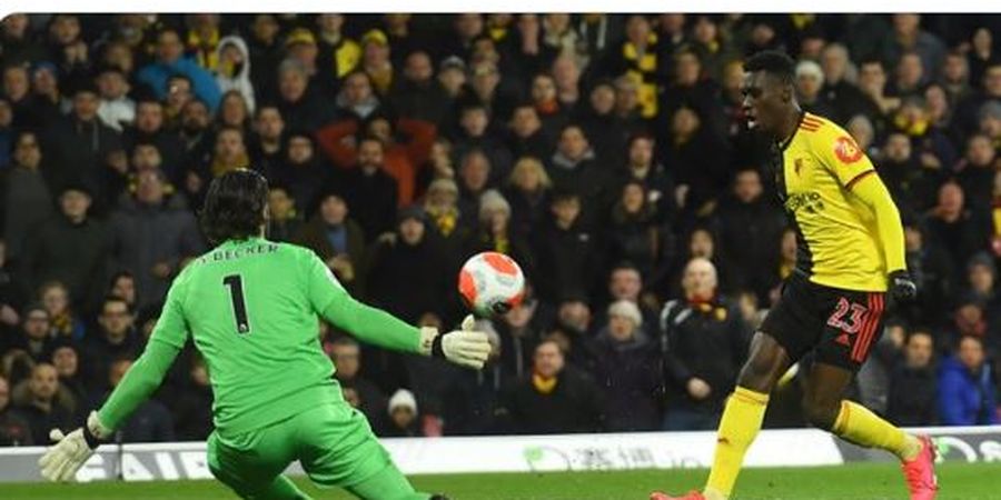 Ismaila Sarr Cetak Sejarah di Liga Inggris Usai Terlibat dalam 3 Gol yang Hancurkan Liverpool