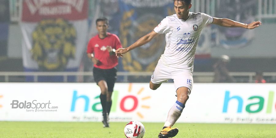 Persib Diisukan Gaet Hanif Sjahbandi, Arema FC Berikan Klarifikasi