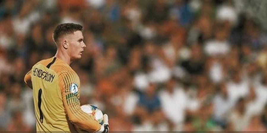 Dean Henderson Bidik Posisi Kiper Utama Manchester United dan Timnas Inggris