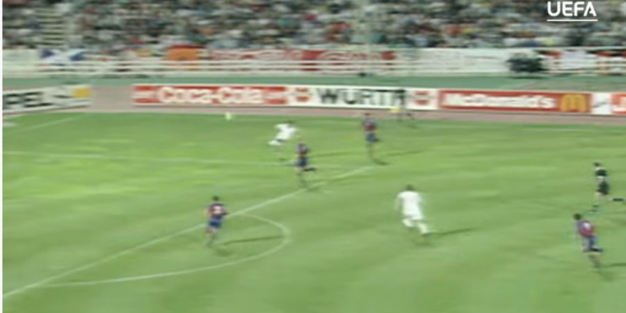 DUEL KLASIK - 18 Mei 1994, Dua Tim Impian Bentrok, AC Milan Gasak Barcelona 4-0