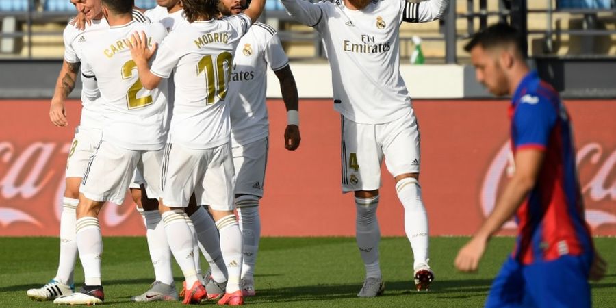 Babak I - Tiga Gol Pemain Berbeda Bawa Real Madrid Unggul Telak Atas Eibar