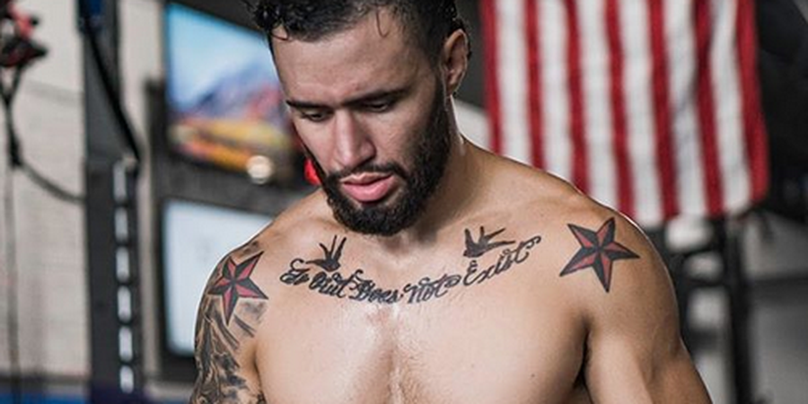 Kelewat Greget, Petarung UFC Ini Buat Rekor yang Tak Terpikirkan Orang Lain