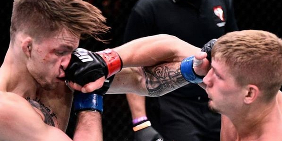 Petarung Veteran Kuatkan Hati Debutan UFC yang Kabur di Tengah-tengah Duel
