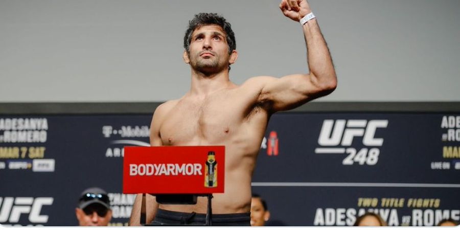 UFC 280 - Charles Oliveira Kabur, Beneil Dariush Jadi Tumbal Islam Makhachev