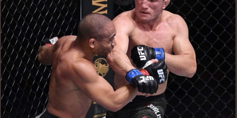 UFC 252 - Genjot 20 Takedown, Merab Dvalishvili Mudah Lewati Ujian Terberat