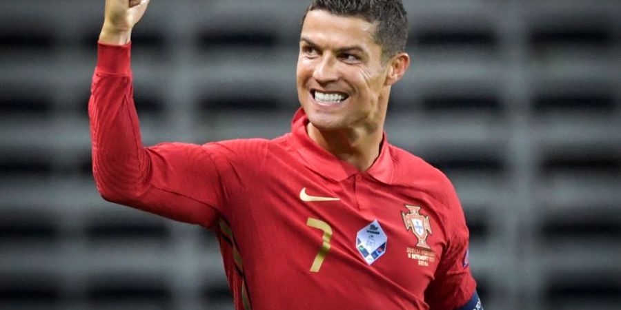 Coba Tiru Latihan Cristiano Ronaldo, Eks Pemain Manchester United Malah Kewalahan