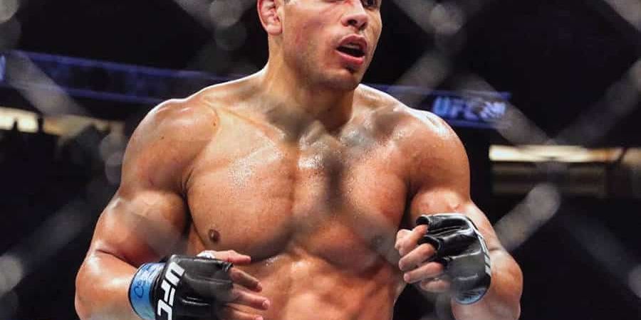 Tak Kapok Dihajar Israel Adesanya di UFC 253, Paulo Costa Tebar Pesan Mematikan
