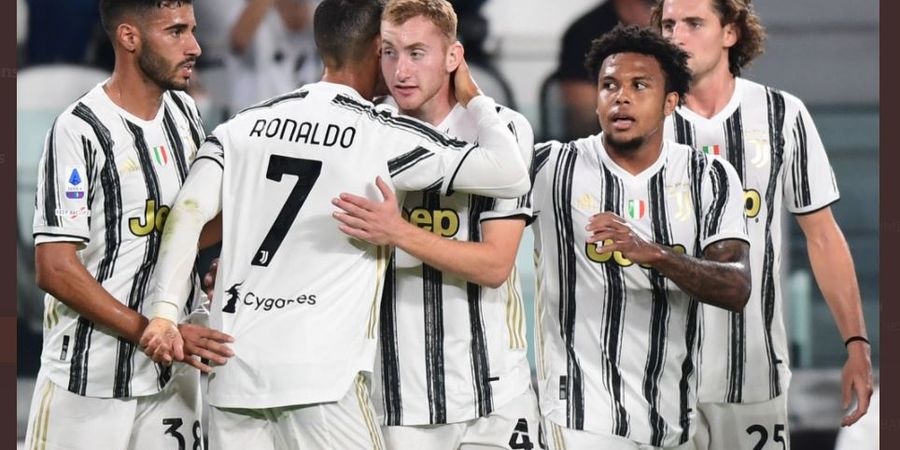 BREAKING NEWS - 2 Anggota Staf Juventus Positif COVID-19, Ronaldo dkk Jalani Isolasi