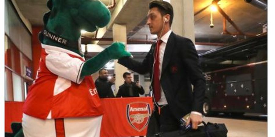 Mesut Oezil Dinilai Bisa Menjadi Solusi Masalah yang Dihadapi Arsenal Saat Ini
